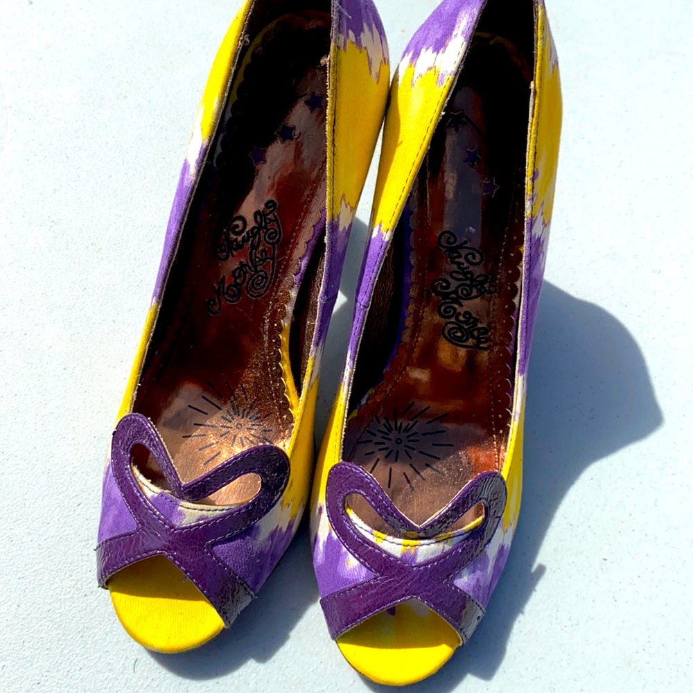 Open toe heels